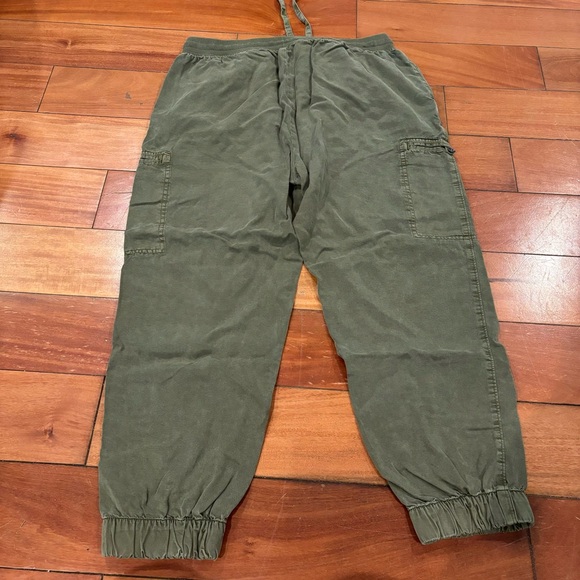 Soft Green Joggers - Picture 3 of 6